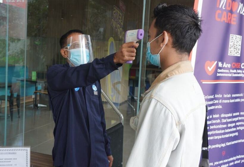 Pop! Hotel Pasar Baru Jakarta