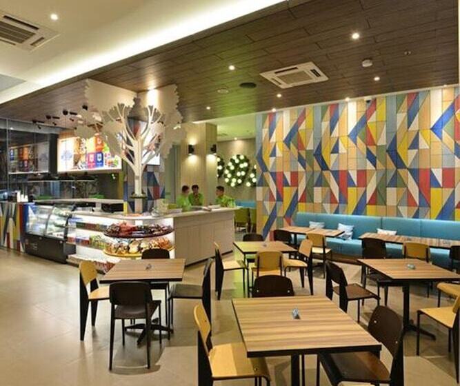 Pop! Hotel Pasar Baru Jakarta