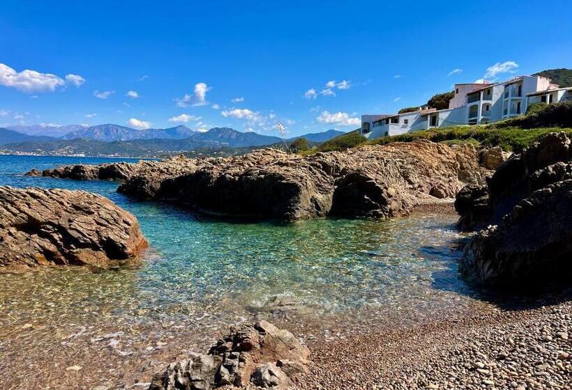 هتل Résidence Punta Paliagi