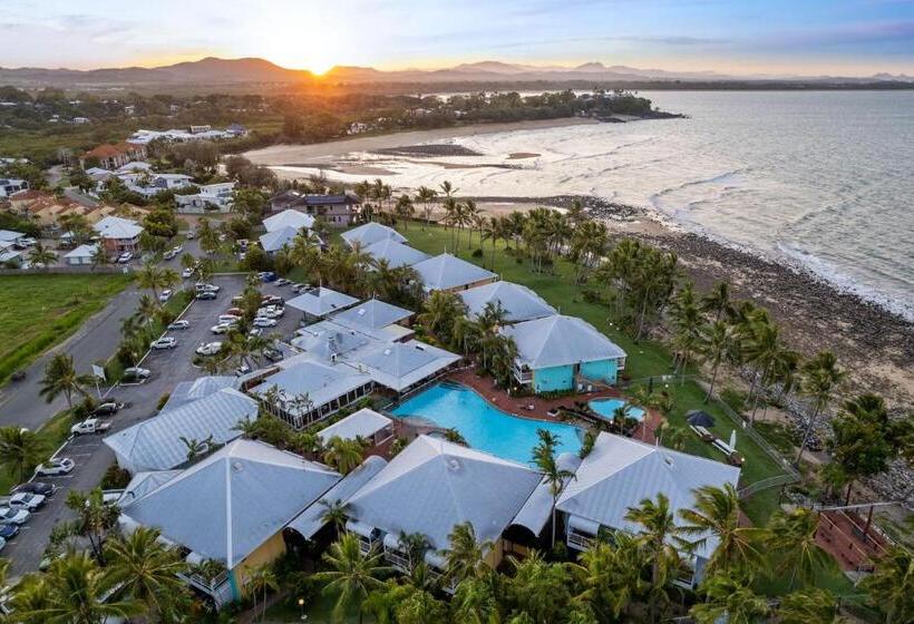 בית מלון כפרי The Resort At Dolphin Heads