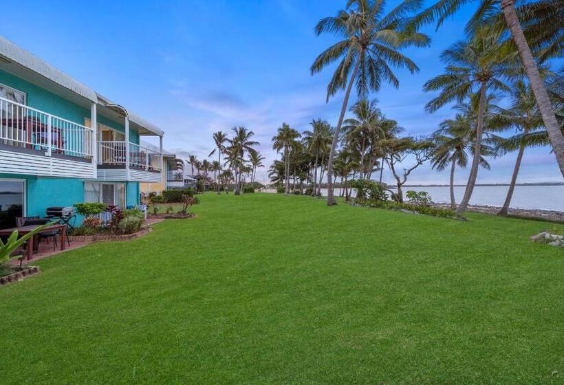 בית מלון כפרי The Resort At Dolphin Heads