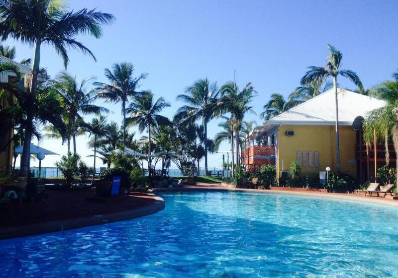 בית מלון כפרי The Resort At Dolphin Heads