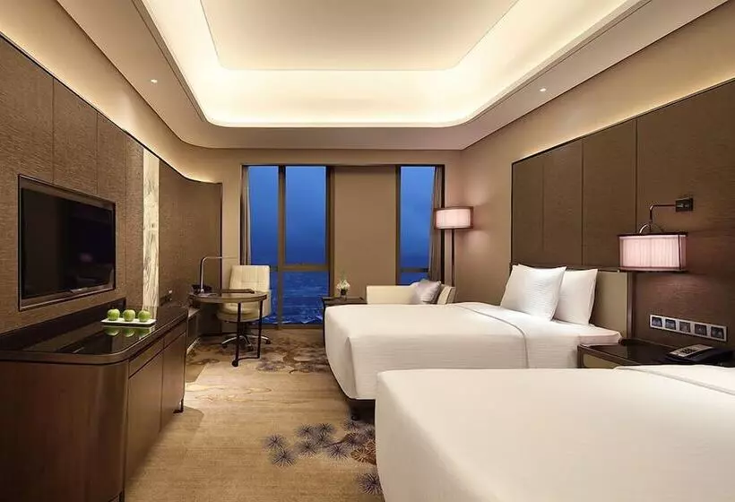 ホテル Wanda Realm Taian