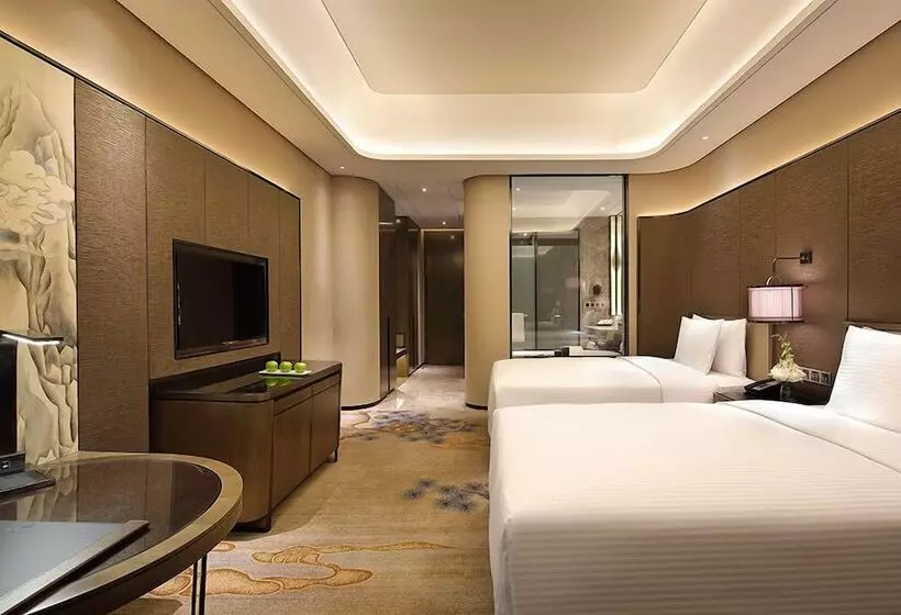ホテル Wanda Realm Taian