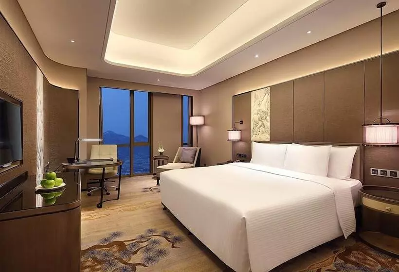 ホテル Wanda Realm Taian