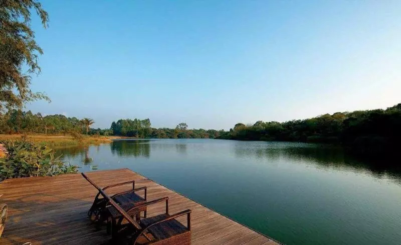 Huizhou Migratory Birds Resort Hotel