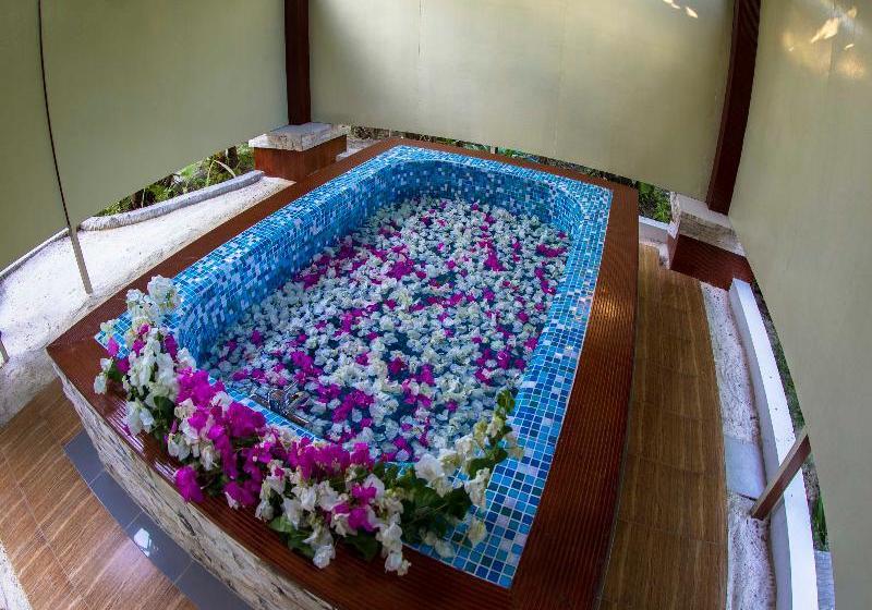 پانسیون Pallazo Laamu