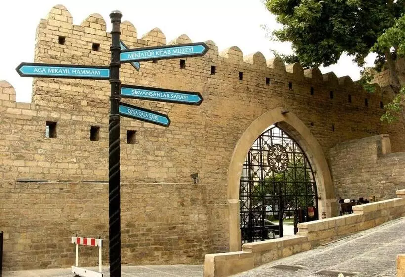 Hostel Old Town Guest