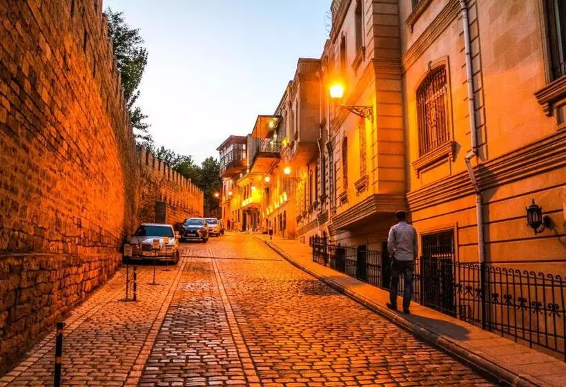 Hostel Old Town Guest