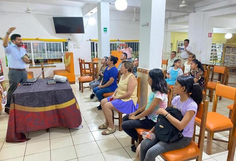 酒店 Casa Del Rey!!