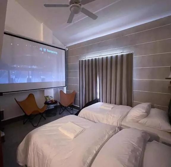 Hotelli Urban Glamp Resort