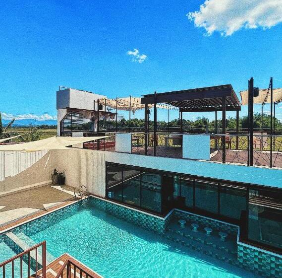 Hotell Urban Glamp Resort