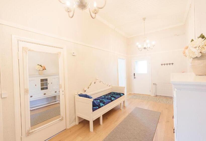 פנסיון Majoitus Wanhapankki, Huoneisto B2