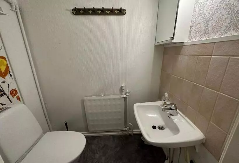 Majatalo Majoitus Wanhapankki, Huoneisto B2