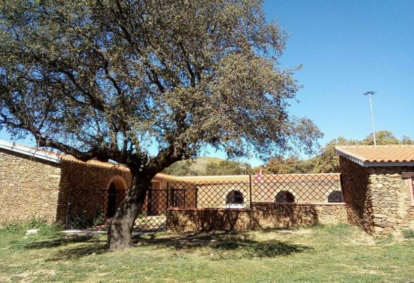 Albergue Dehesa De Logrosán