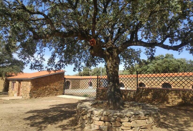 Albergue Dehesa De Logrosán