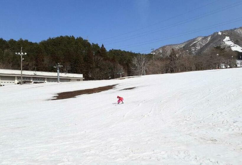 פנסיון 半芸ハウス
