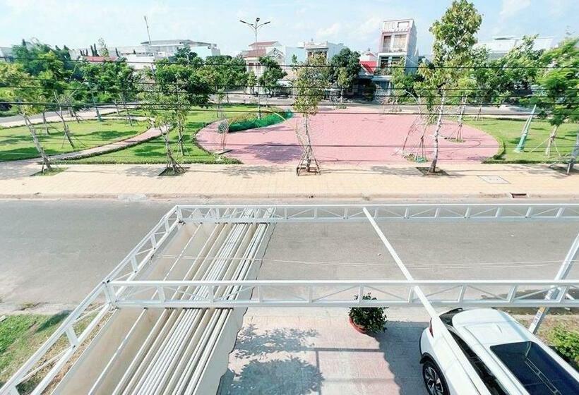 پانسیون Nhà Nghĩ Bảo Quyên