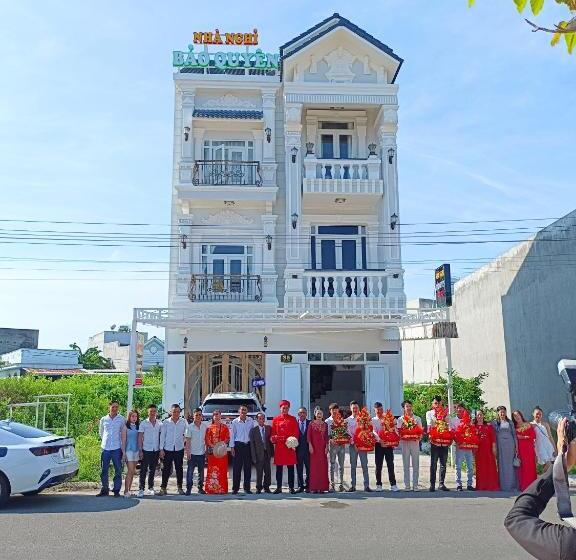 پانسیون Nhà Nghĩ Bảo Quyên