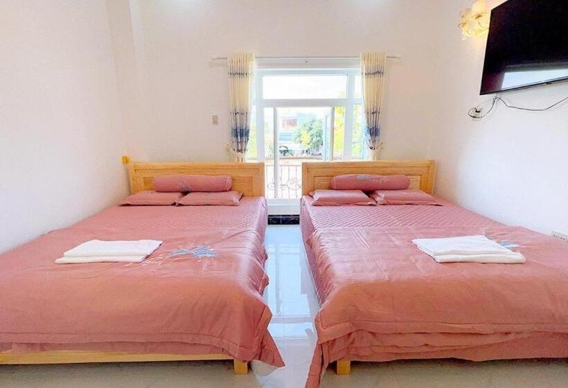 پانسیون Nhà Nghĩ Bảo Quyên