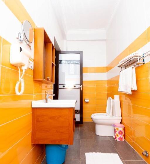 Sky Plus Hotel & Resort