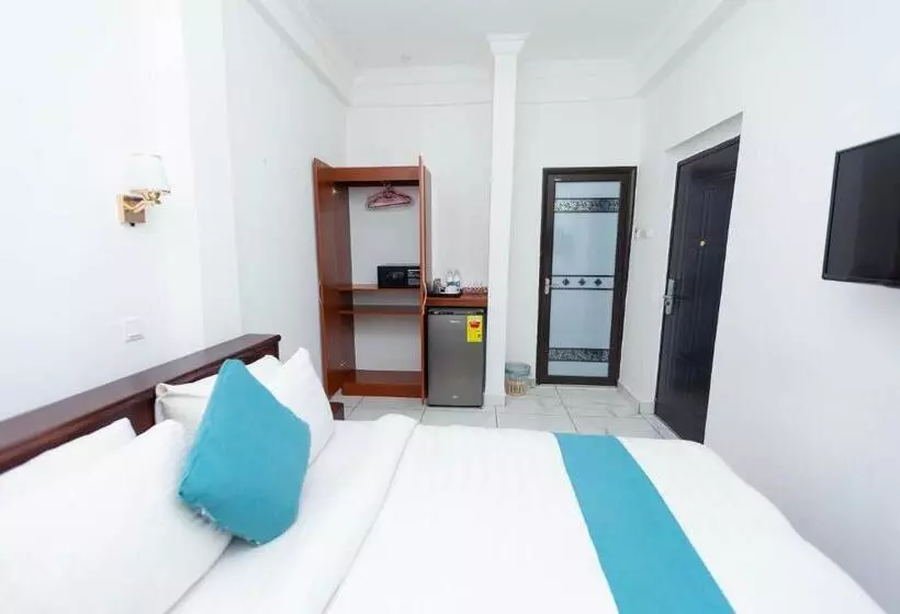 Sky Plus Hotel & Resort