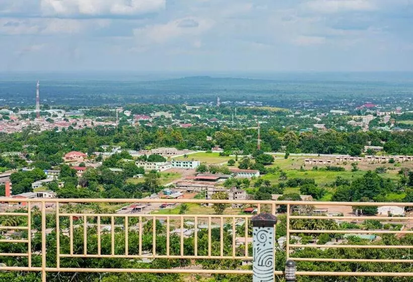 Sky Plus Hotel & Resort
