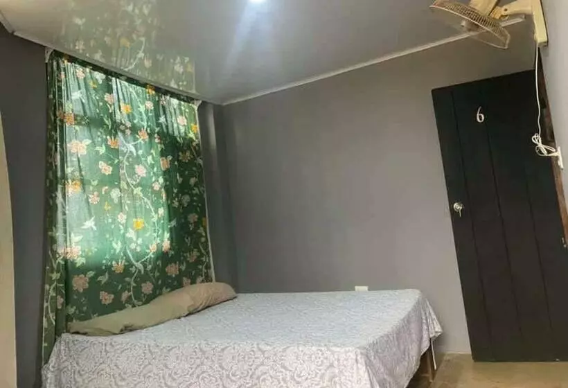 هتل کپسول Rio Puntarenas