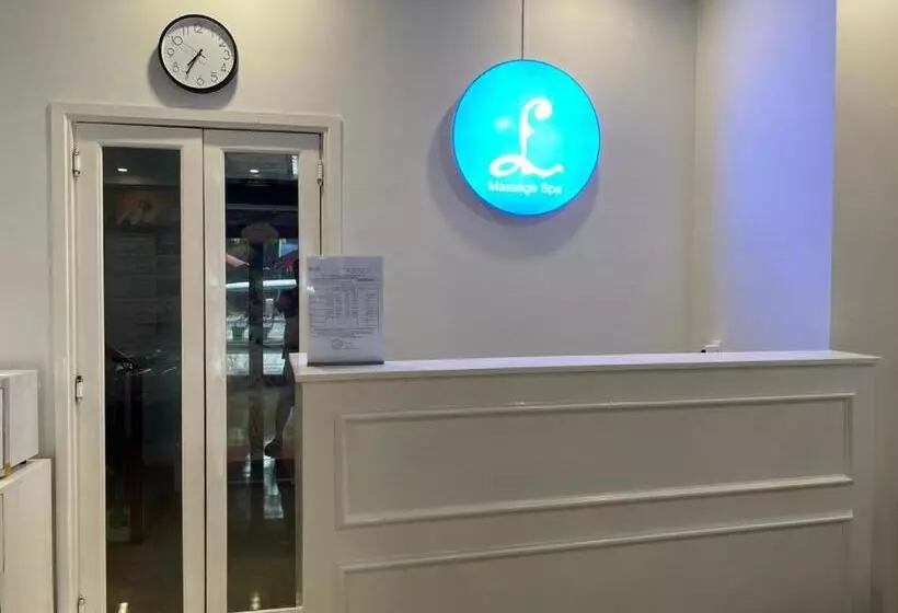 هتل Khách Sạn L  Spa