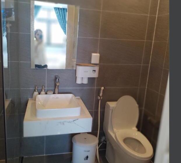 هتل Khách Sạn L  Spa