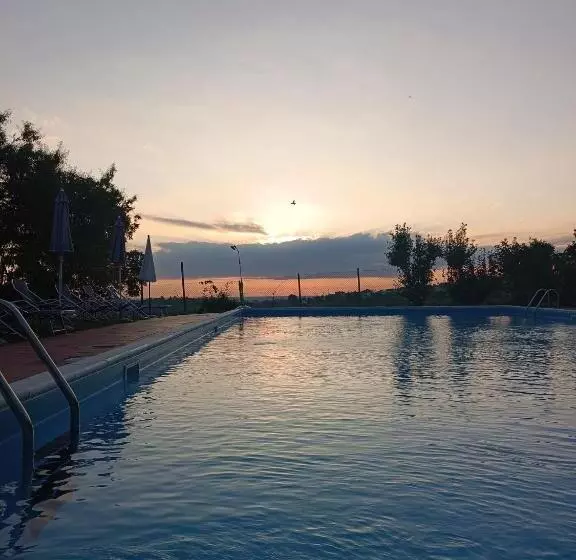Hotelli Villa Luisa