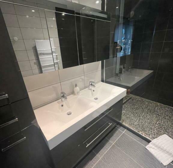 بنسيون Chateau De Nolet