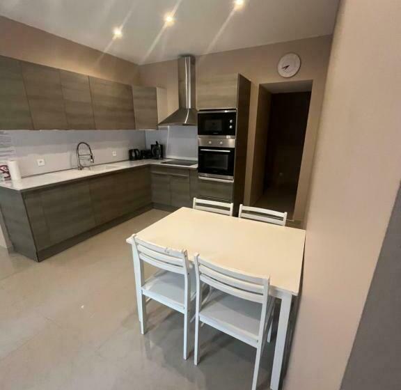 بنسيون Chateau De Nolet