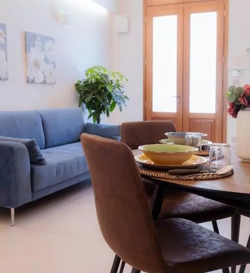 ベッドアンドブレックファースト Gli Imperiali