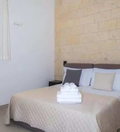 ベッドアンドブレックファースト Gli Imperiali