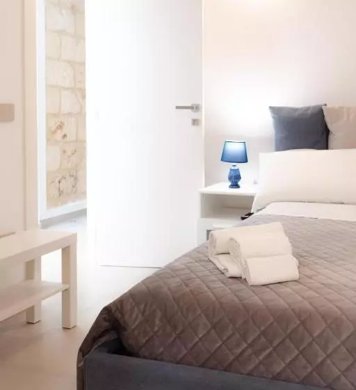 ベッドアンドブレックファースト Gli Imperiali