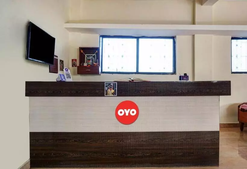ホテル Oyo Flagship Gandharv Lodging & Boarding