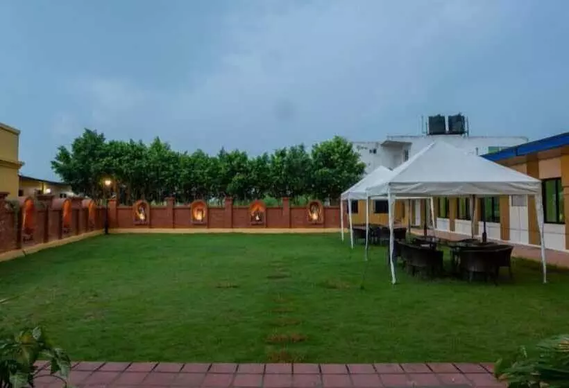 هتل Ratnasambhava