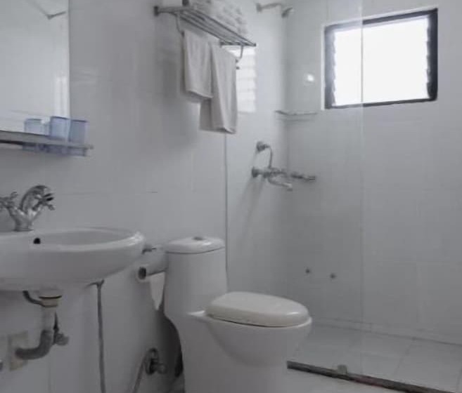 هتل Ratnasambhava