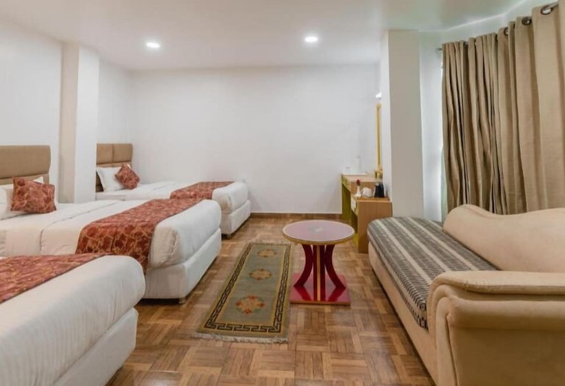 هتل Ratnasambhava