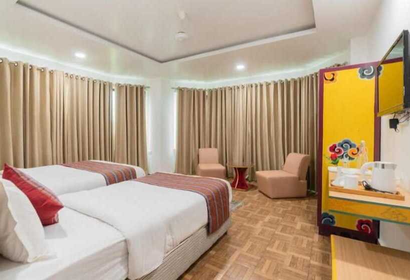 هتل Ratnasambhava