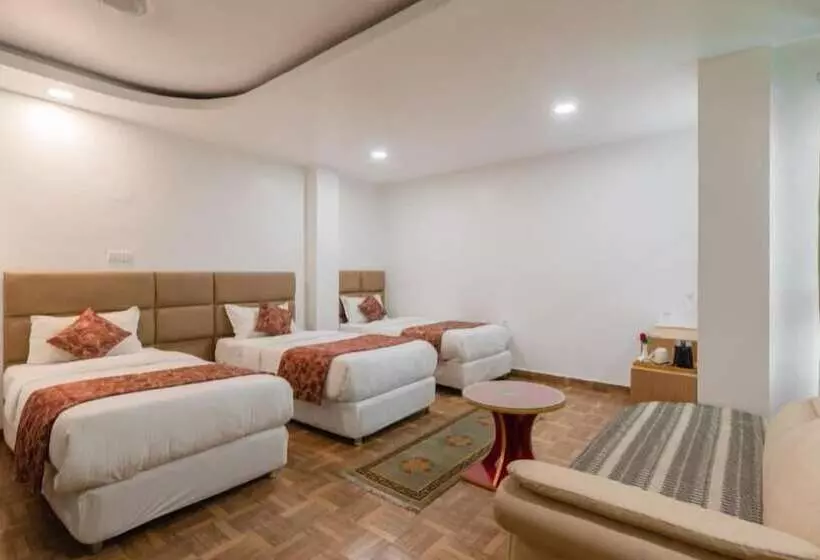 هتل Ratnasambhava