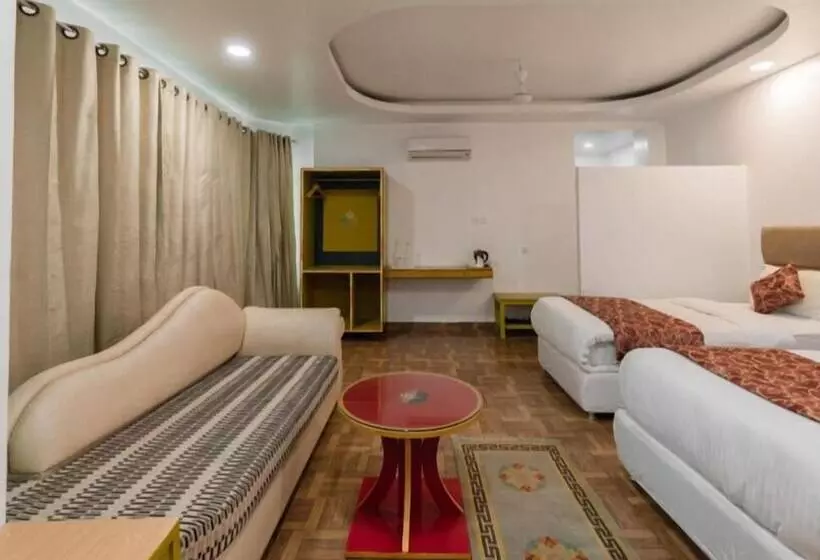 هتل Ratnasambhava