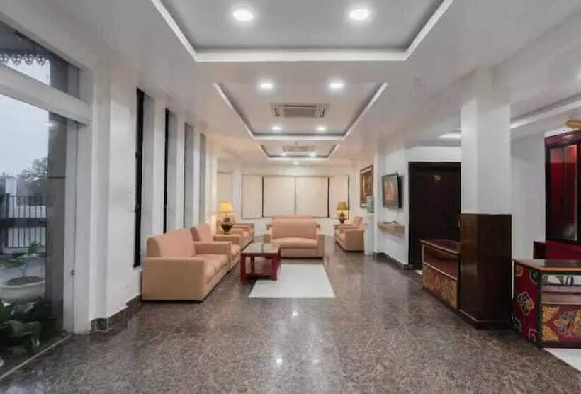 هتل Ratnasambhava