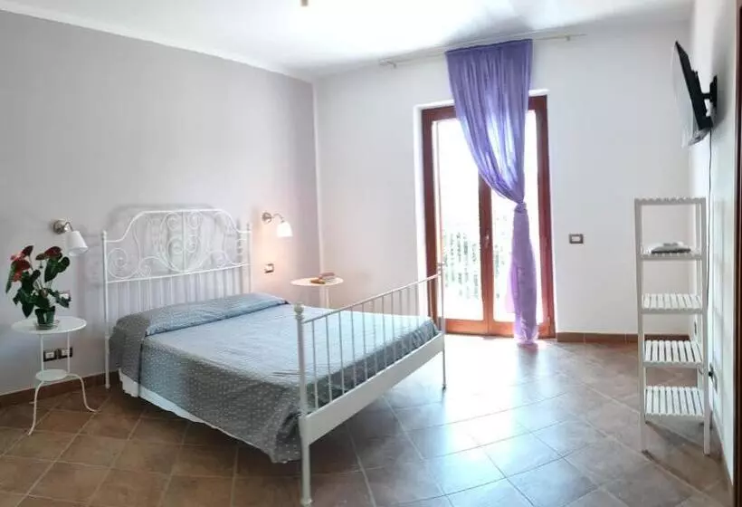 Hotelli Tenuta Villa Torriti