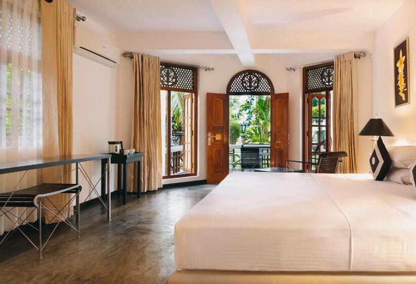 פנסיון Amal Villa