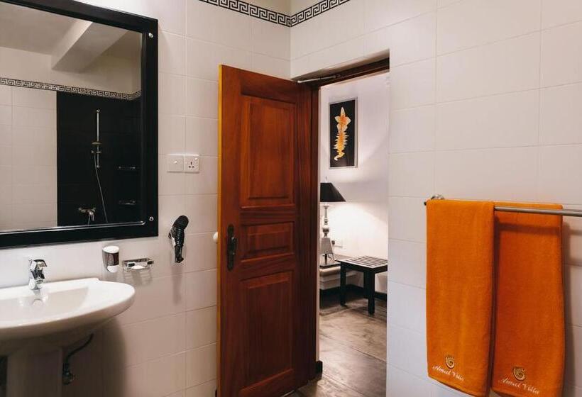 פנסיון Amal Villa