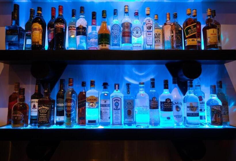 פנסיון Amal Villa