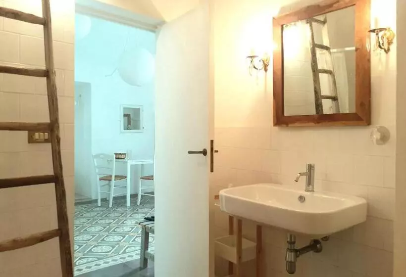 ペンション La Torretta Deliziosa Stanza Indipendente