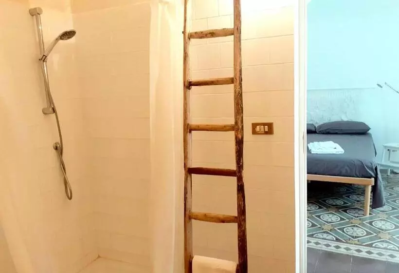 ペンション La Torretta Deliziosa Stanza Indipendente